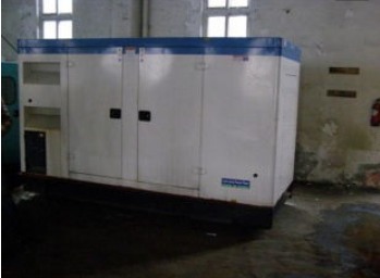 黔南康明斯150kw大型柴油二手发电机组 黔南康明斯150kw大型柴油二手发电机组